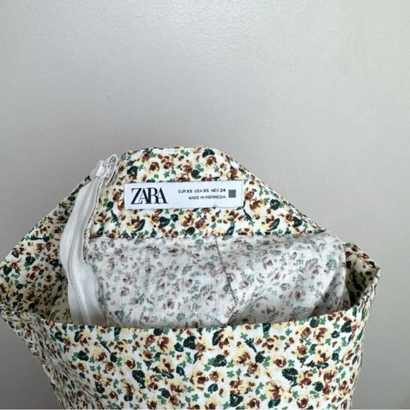 Zara Womens Xsmall Floral Ditsy Skort - Picture 7 of 11